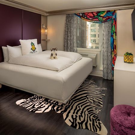 Staypineapple, An Artful Hotel, Midtown Нью-Йорк Екстер'єр фото