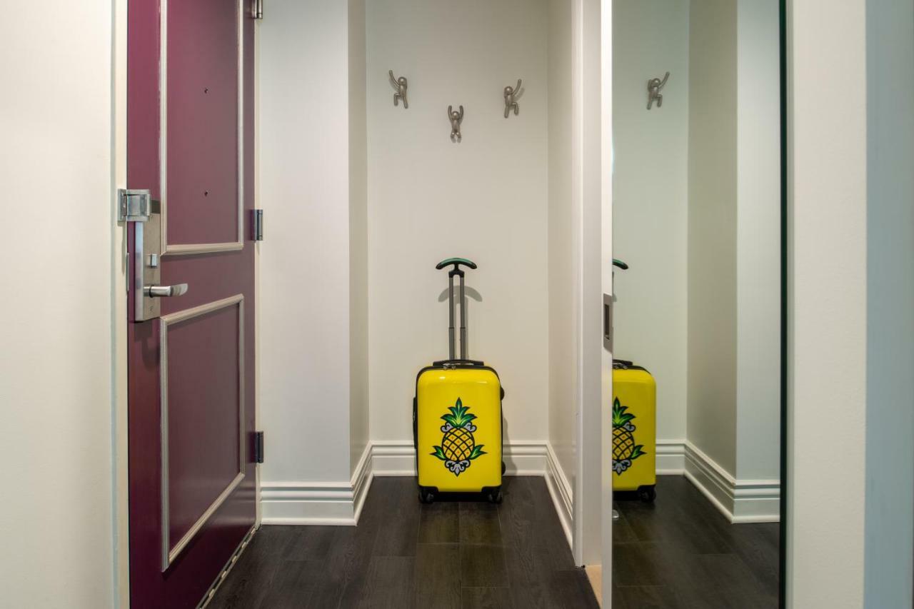 Staypineapple, An Artful Hotel, Midtown Нью-Йорк Екстер'єр фото