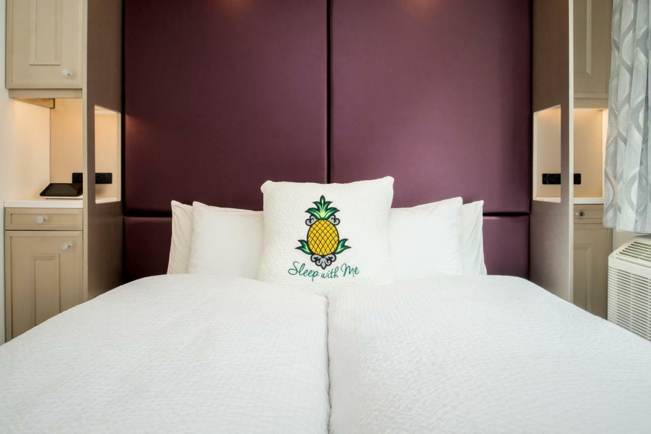 Staypineapple, An Artful Hotel, Midtown Нью-Йорк Екстер'єр фото